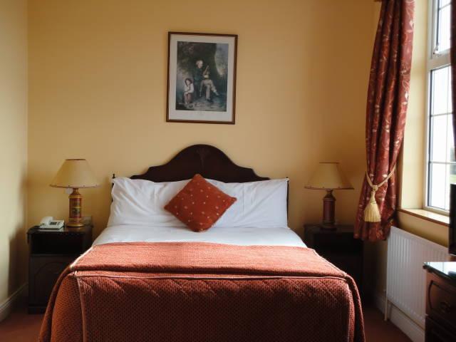 Alpine Guesthouse Dingle Quarto foto